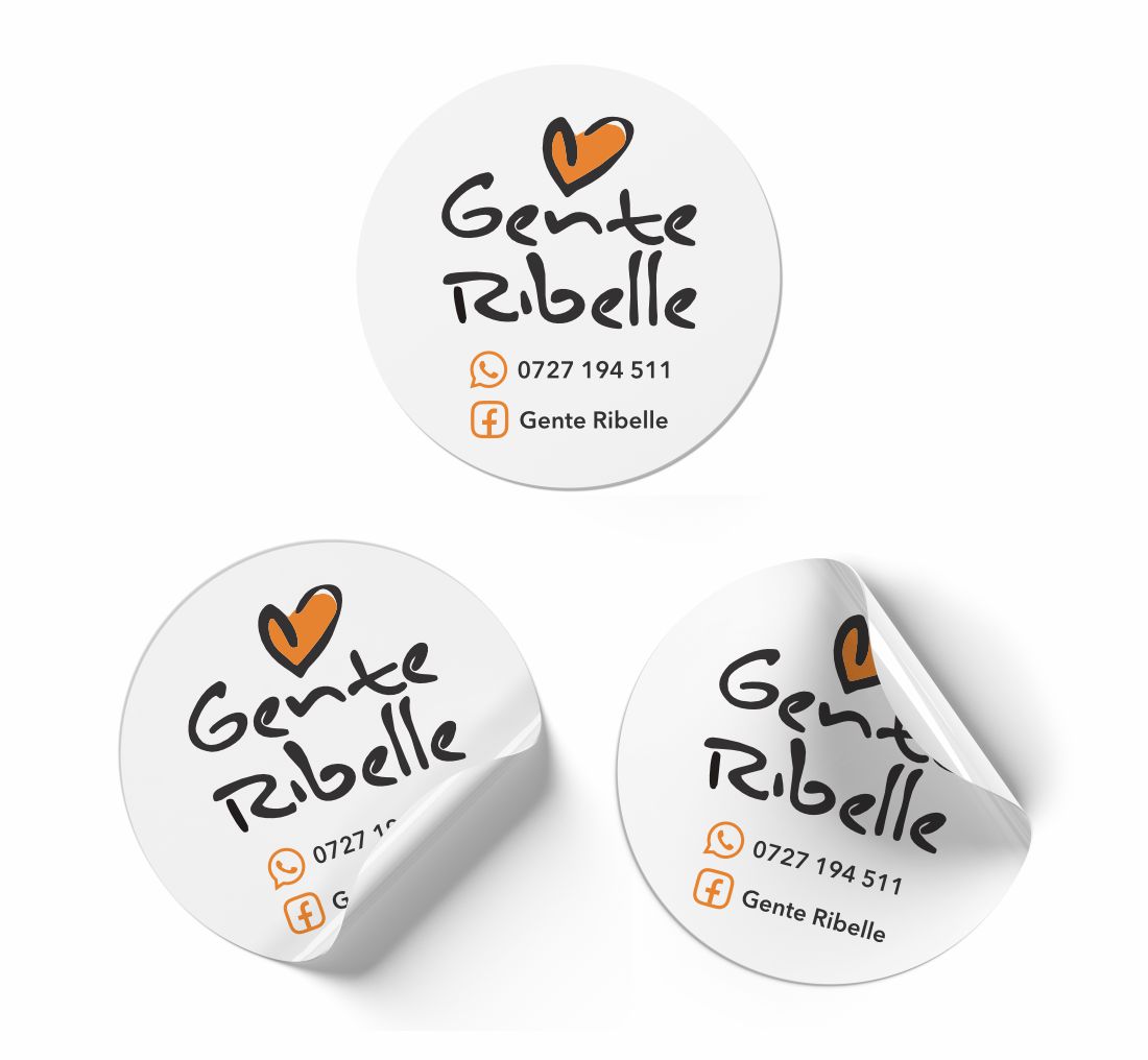 Self-Adhesive Label/Sticker With Personalization - Diameter 3cm