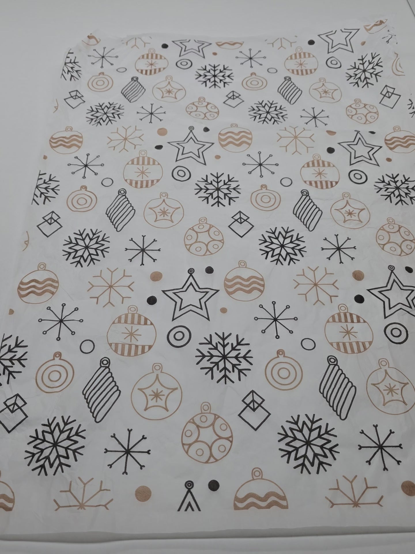 Wrapping Golden Glow Christmas tissue paper, 17 g/m² - size 50x75cm