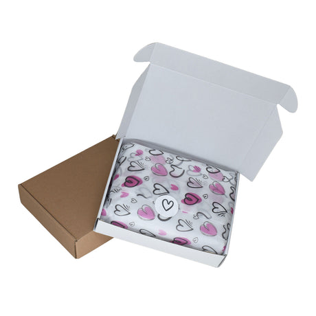 Tissue paper Flying Hearts, placed in a transport box, 17gsm – size 50x75cm